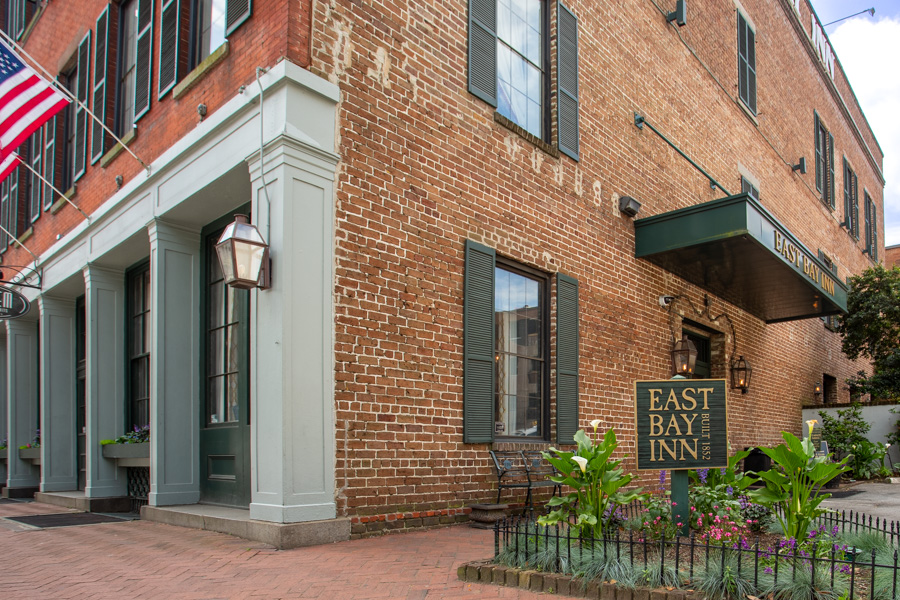 East Bay Inn 
